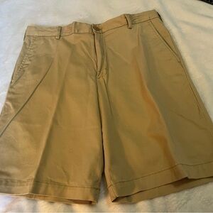Izod Tan‎ Flat Front Shorts Classic Style